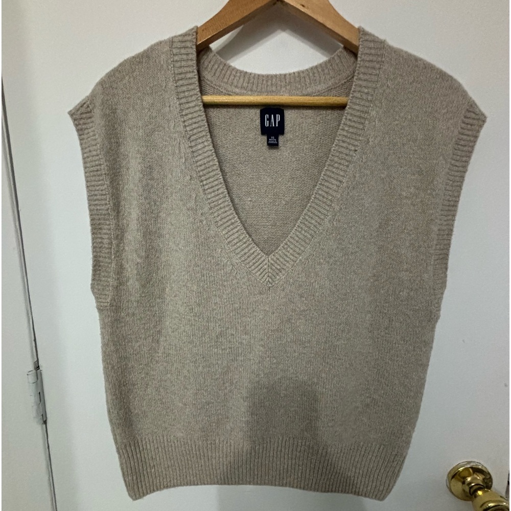 Oversized Sweater Vest